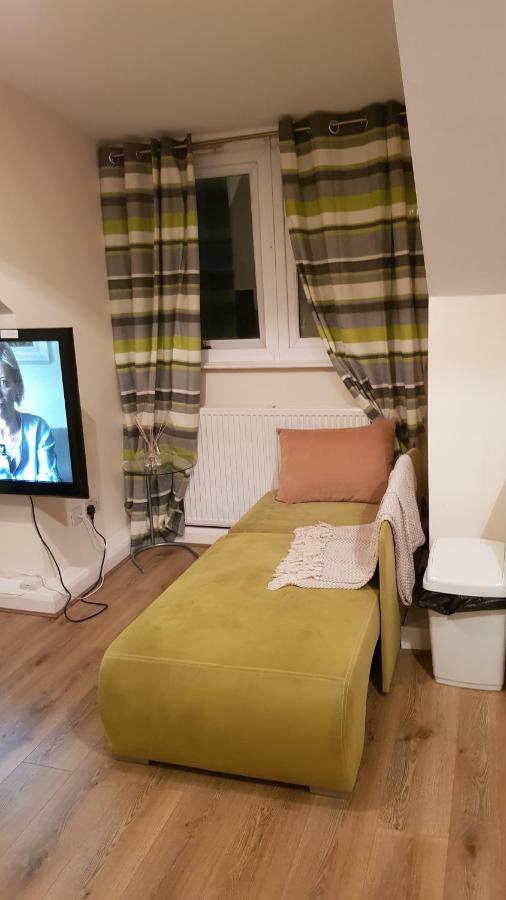 Aparthotel Appart, Flat C Leeds  Zewnętrze zdjęcie